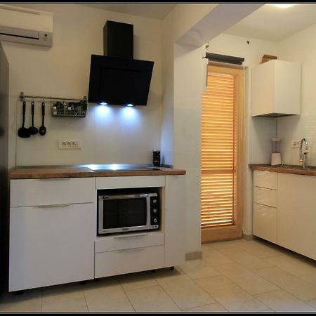 Jan 6 Apartment Selce Luaran gambar